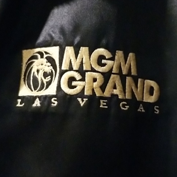 LAS VEGAS MGM GRAND SATIN BOMBER JACKET - Picture 2 of 6